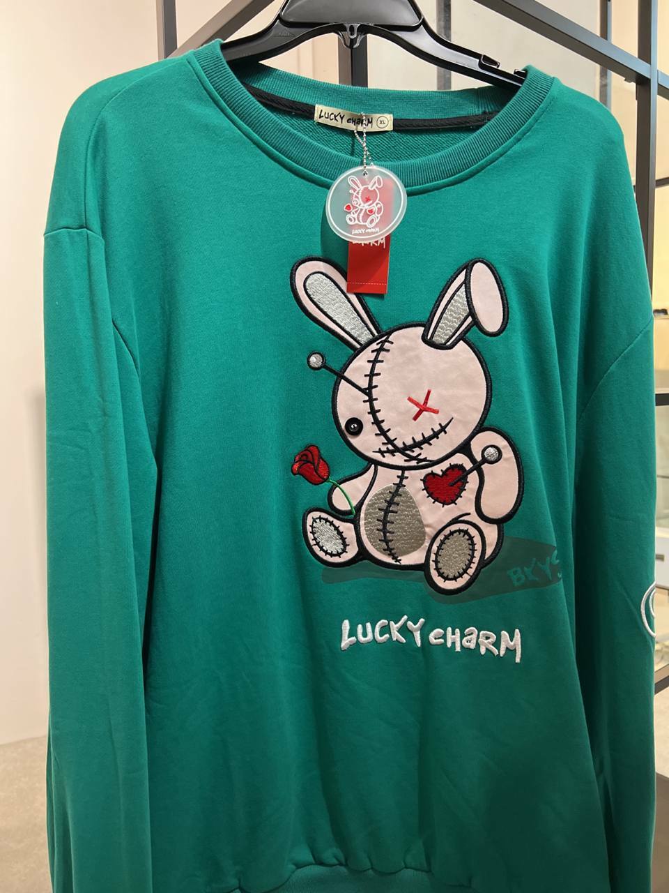 [S] LUCKY CHARM CREWNECK,DEEP GREEN, C434-DEEP GREEN (SLCM17)