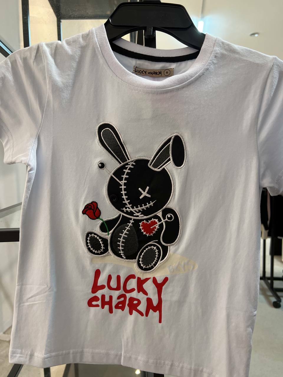 [S] LUCKY CHARM BKYS TSHIRT,WHITE/BLACK, T934B-WHITE/BLACK, [FINAL SALE] (SLCM39)