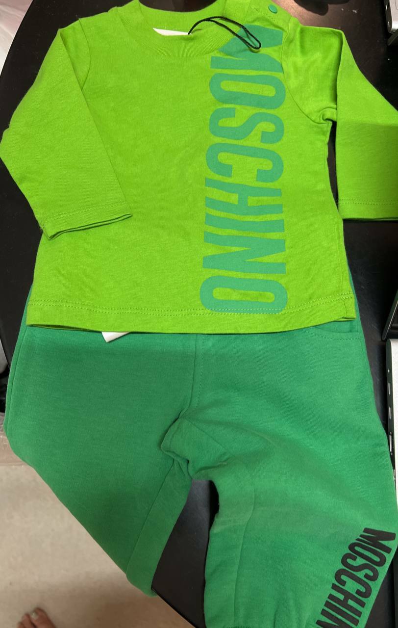 [S] MOSCHINO LONG SLEEVE TEE SHIRT WITH MOSCHINO WORD,BABY GREEN, M7MU39-EO48L (SM240)