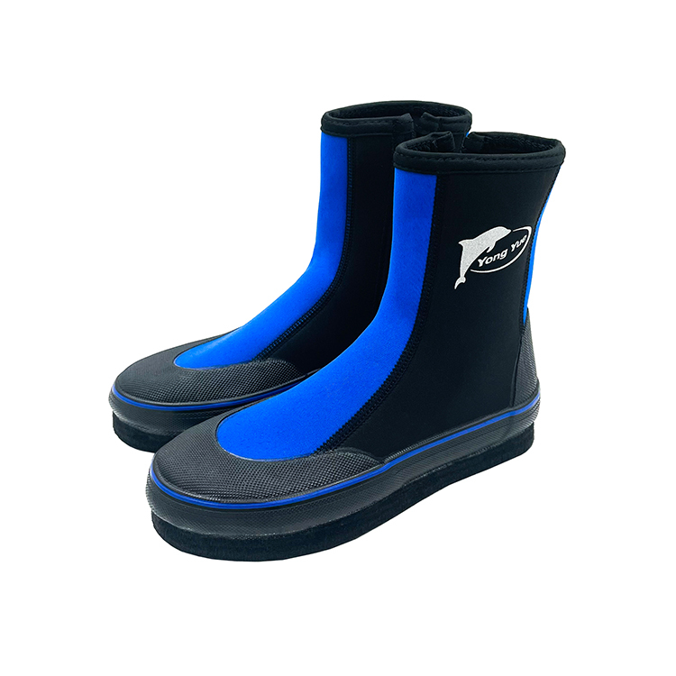 YONGYUE長筒防滑鞋/黑藍色