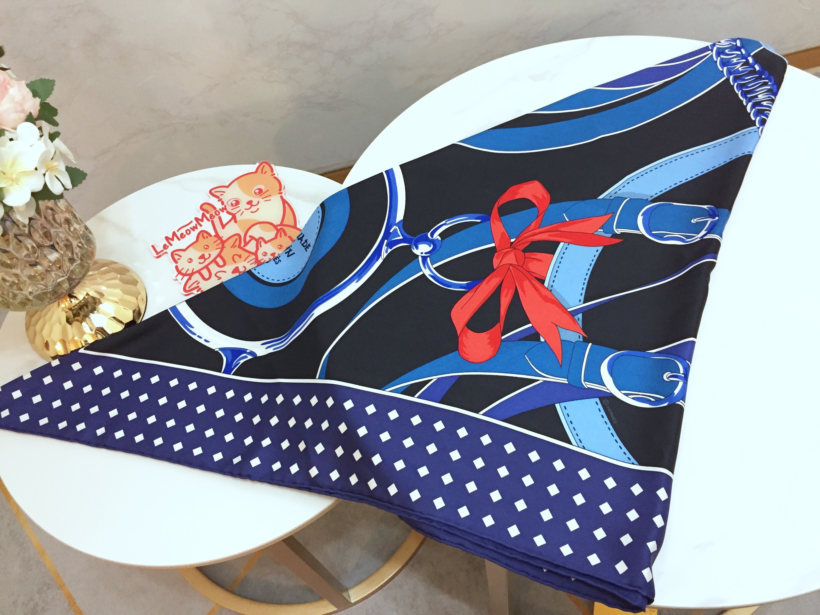 Hermes 三角巾