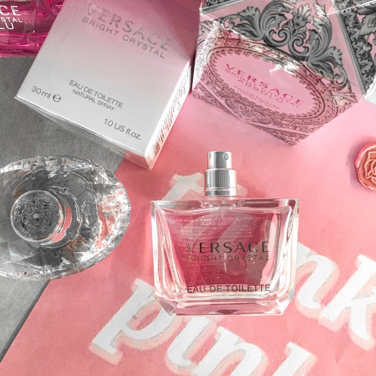 VERSACE 凡賽斯BRIGHT CRYSTAL 香戀水晶女性淡香水30ml/50ml//90ml