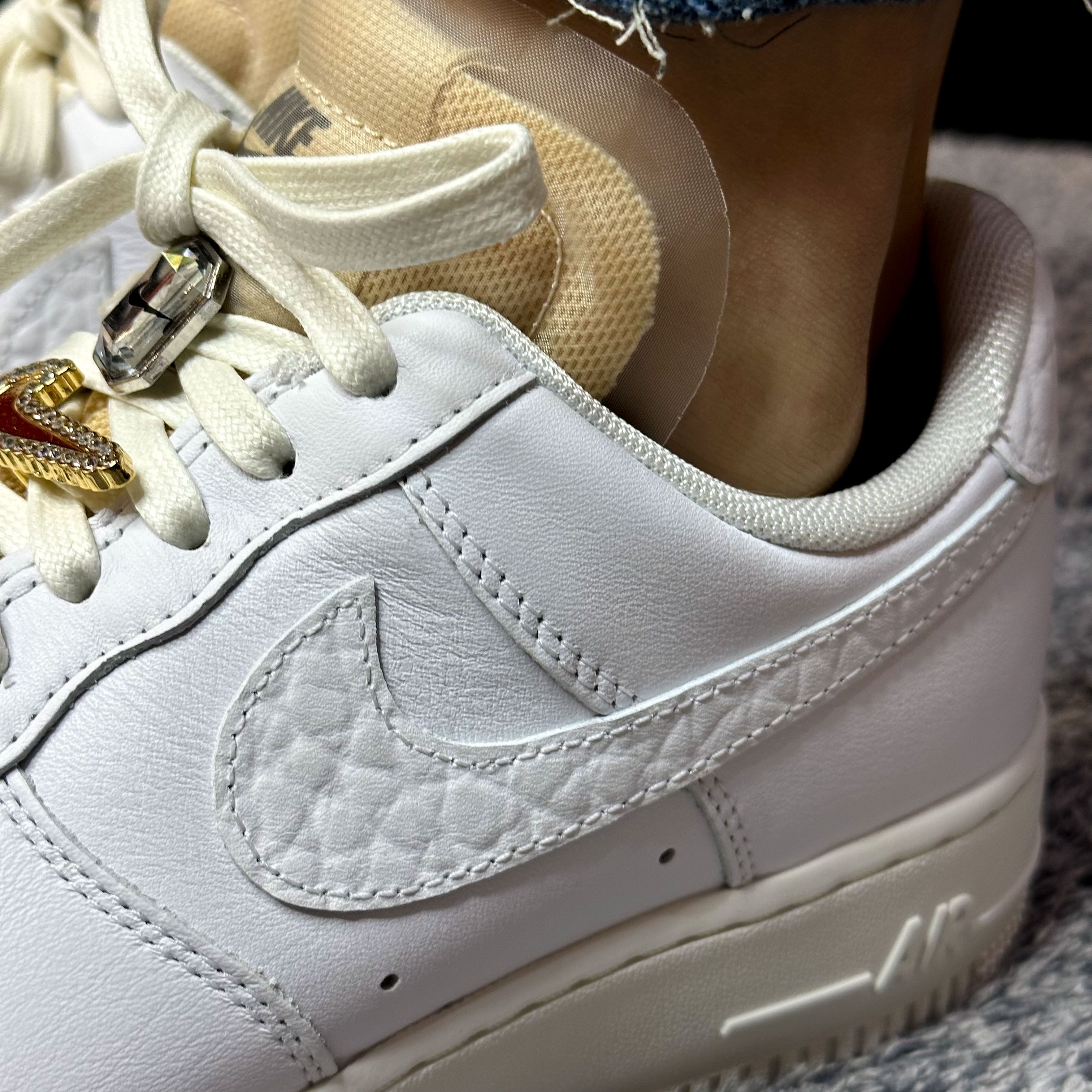 NIKE AIR FORCE 1'07 LX 全白寶石小白鞋鱷魚壓紋解構鞋舌AF1