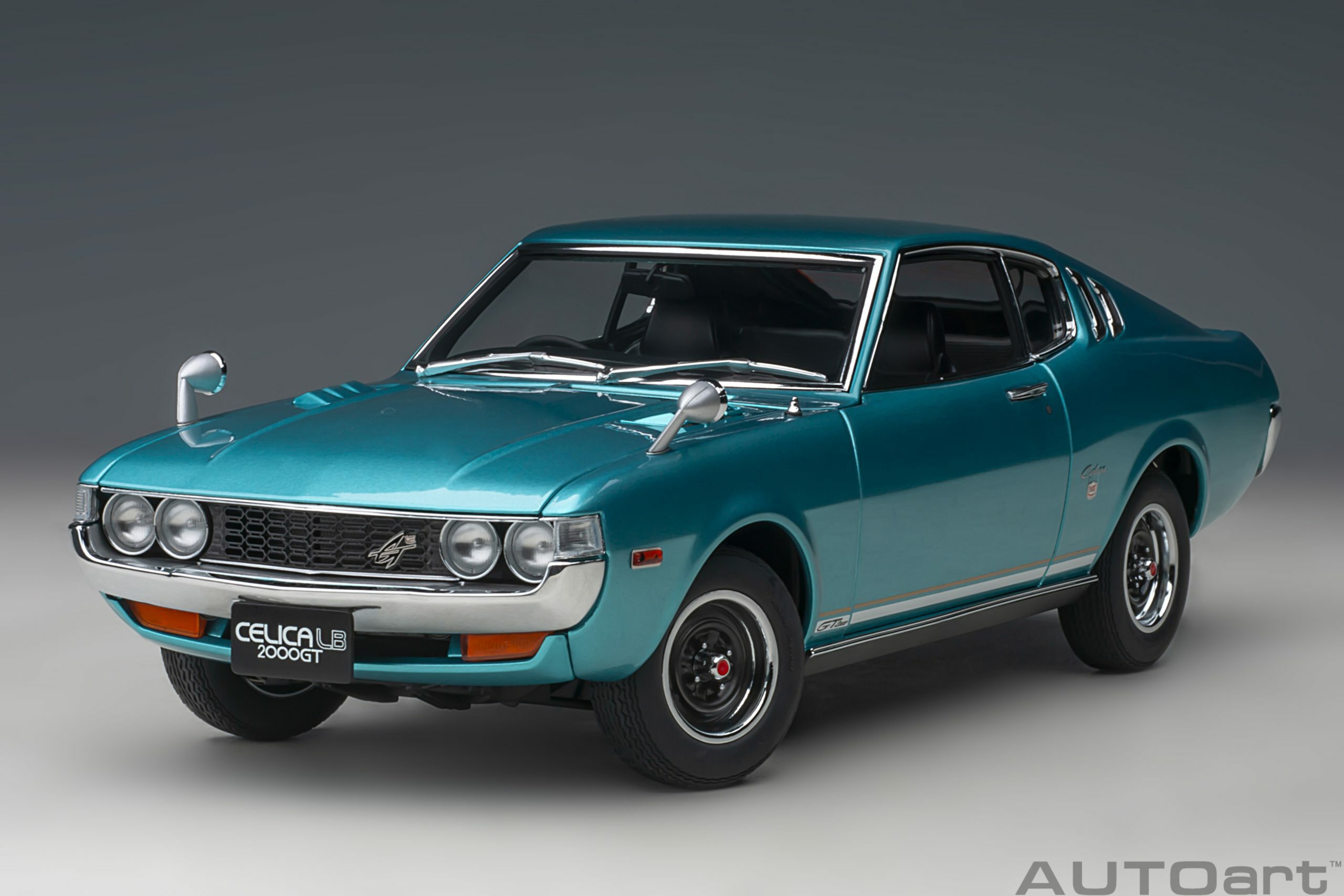 1/18 AUTOART Toyota Celica Liftback 2000GT (RA25) 1973 (Turquoise Blue Metallic) (78767)