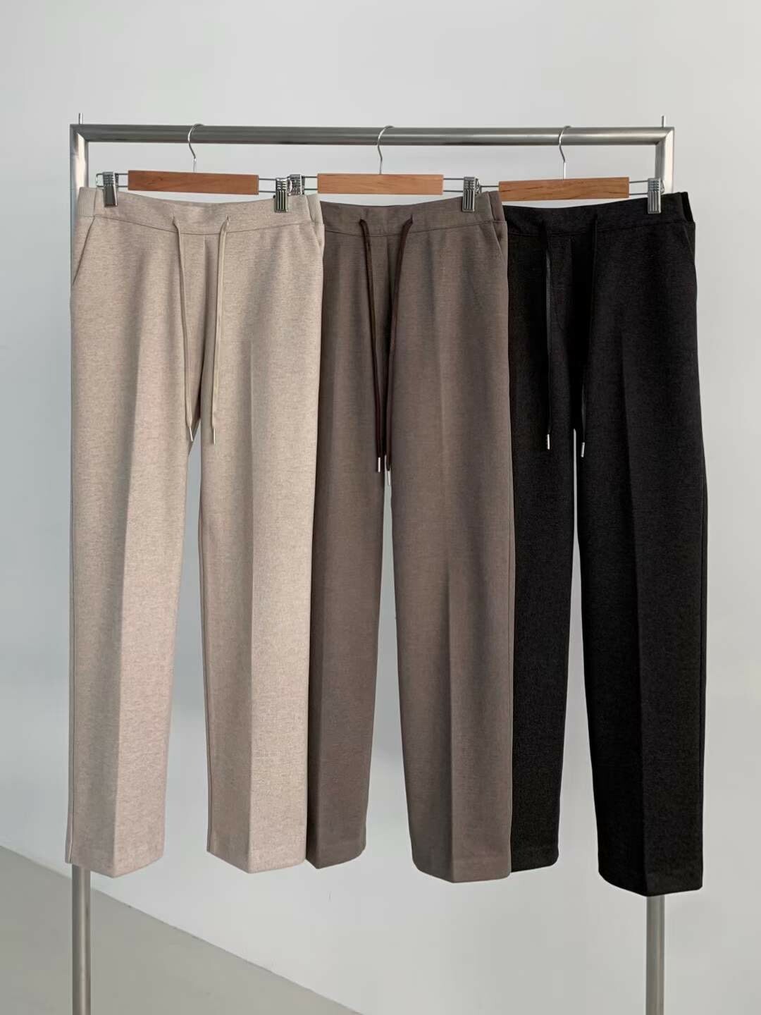 2211201ISABEL抽繩彈性褲頭內刷毛摺痕長褲