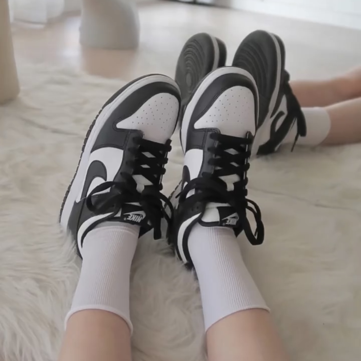 NIKE DUNK LOW 女鞋 黑白 熊貓 黑勾 經典款 DD1503-101 / 調貨