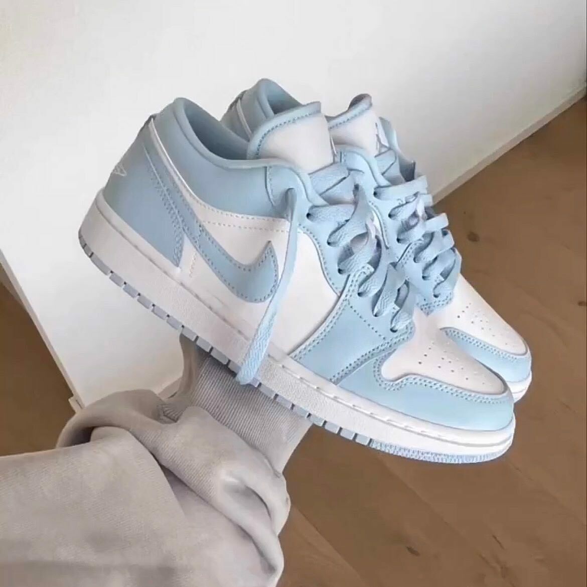 NIKE AIR JORDAN 1 AJ1 寶寶藍 淺藍 BABY藍 DC0774-141 / 現貨