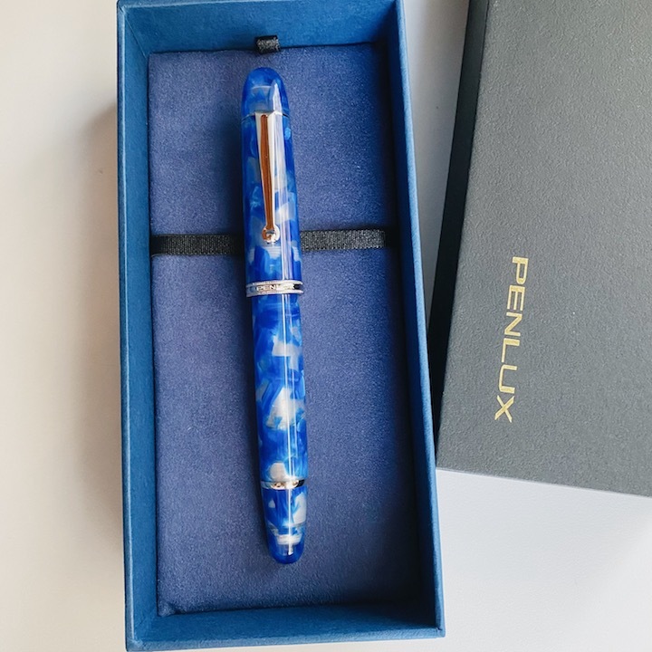 PENLUX 藍錦鯉 Koi 活塞上墨式鋼筆