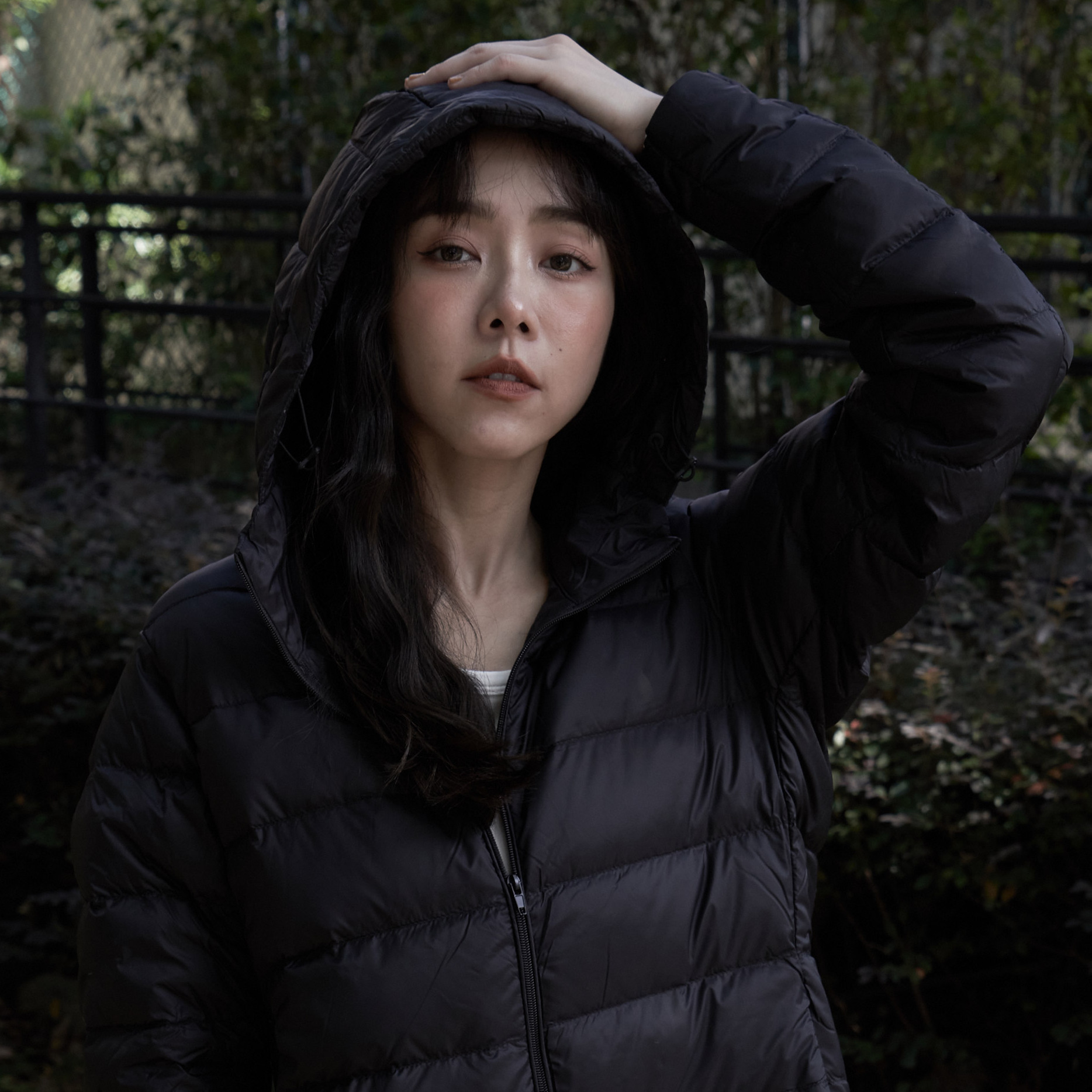 極地蓄熱輕羽絨-黑色