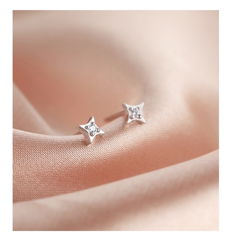 四角星迷你耳環
