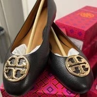 [S] TORY BURCH CHELSEA BALLET FLAT TUMBLED LEATHER, PERFECT BLACK/GOLD, 86319-013 (STB196)