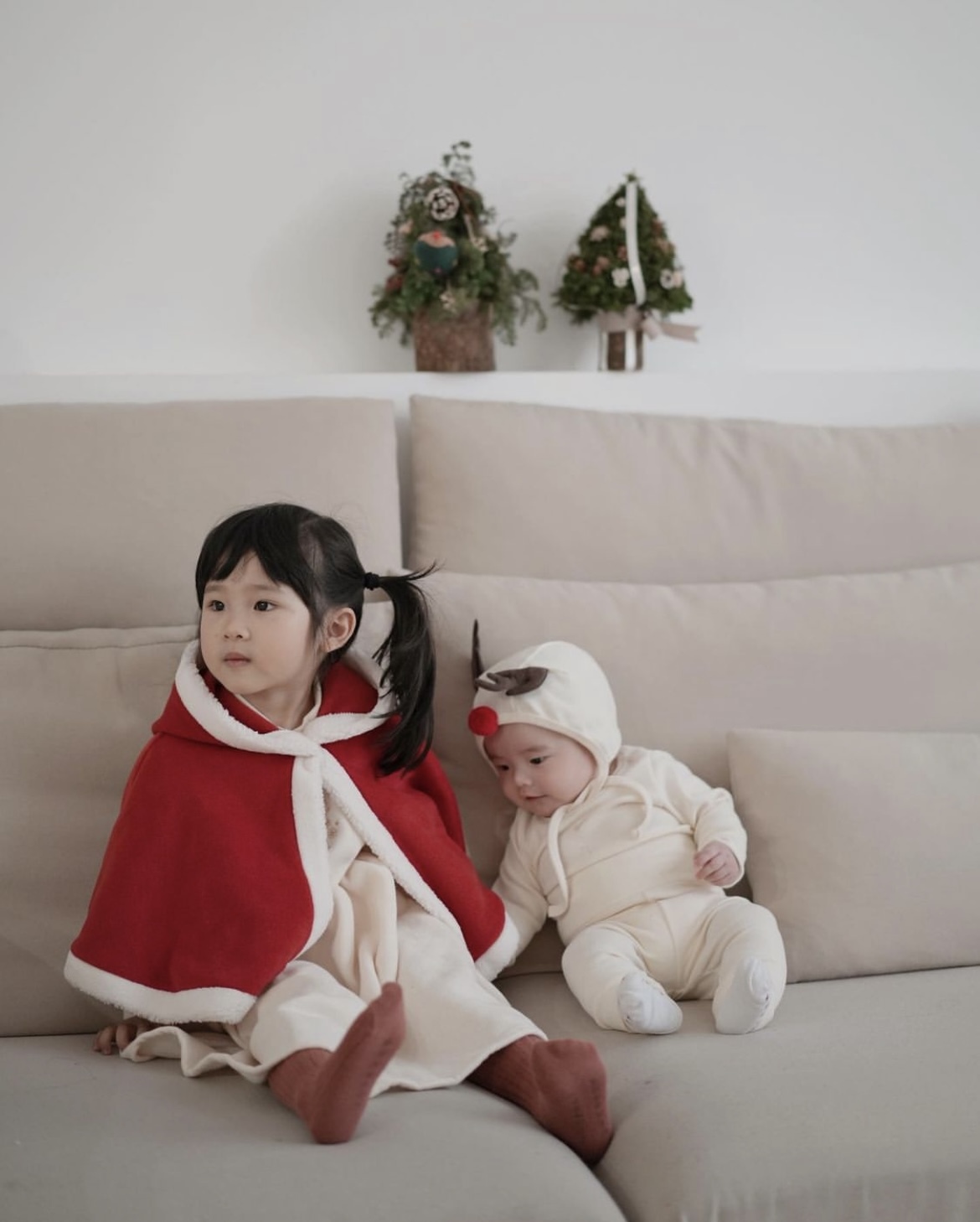 𝐉𝐚𝐞 𝐲𝐚 𝐛𝐞𝐛𝐞 Merry Cloak