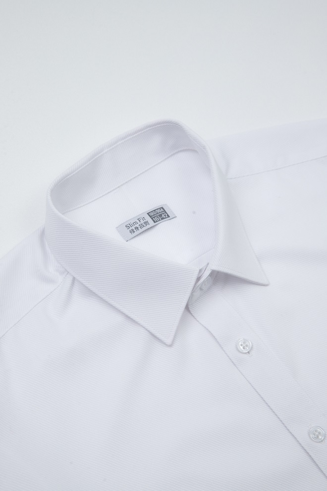 白色斜紋修身襯衫-領子示意圖