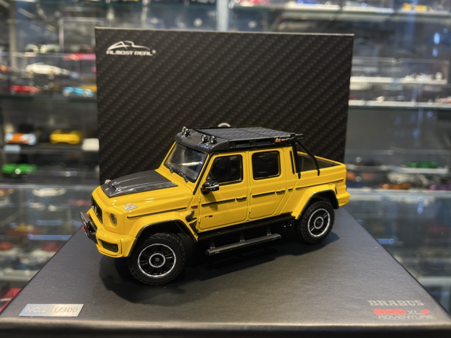 AlmostReal 460543 Brabus G800 Adventure XLP Yellow 1/43