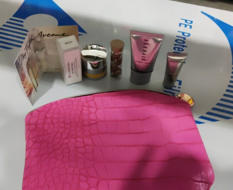 [S] ELIZABETH ARDEN EA 7 PIECE GIFT SET WITH PINK POUCH, SEA36 (SEA36)