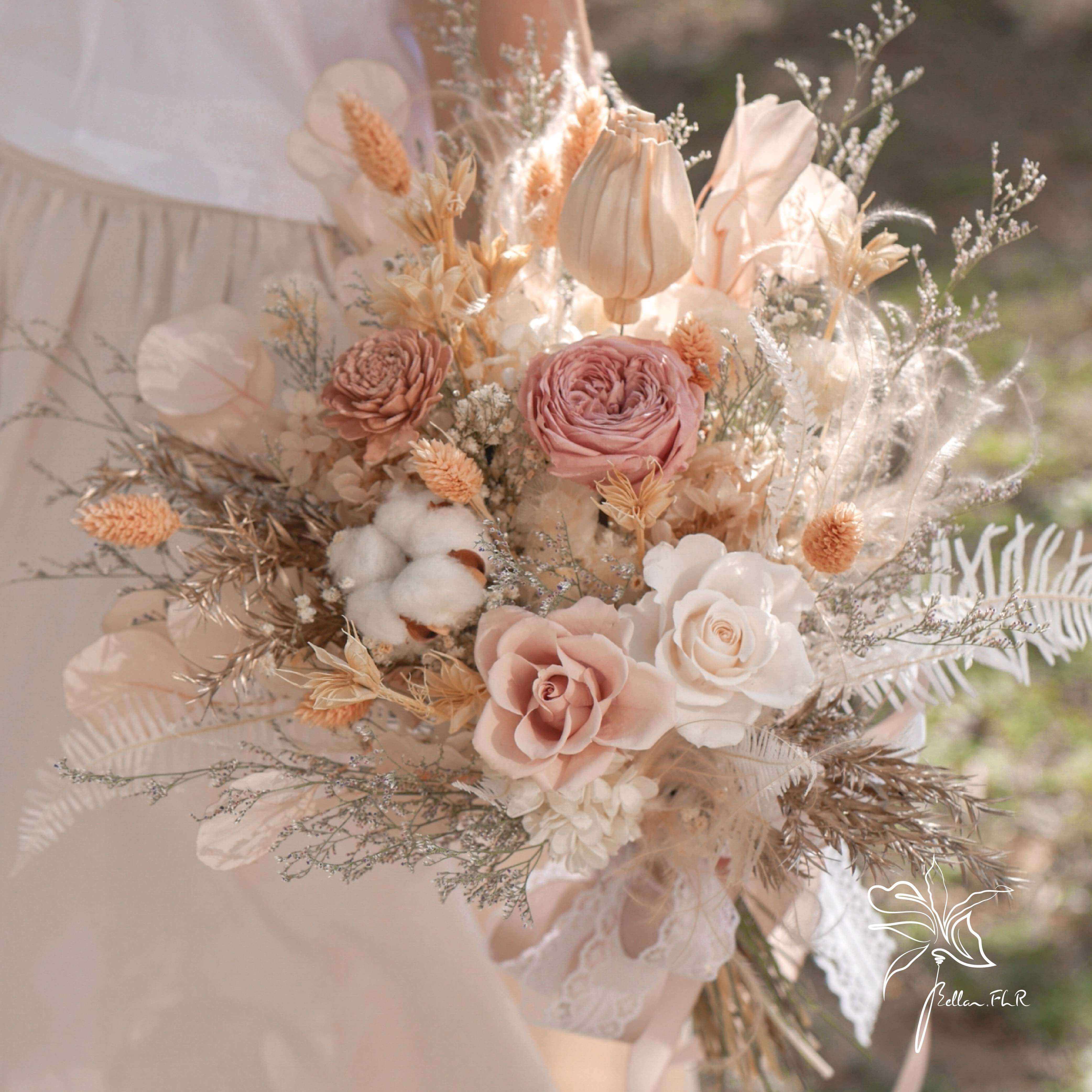 【遇見你那天】3朵永生主花中型捧花