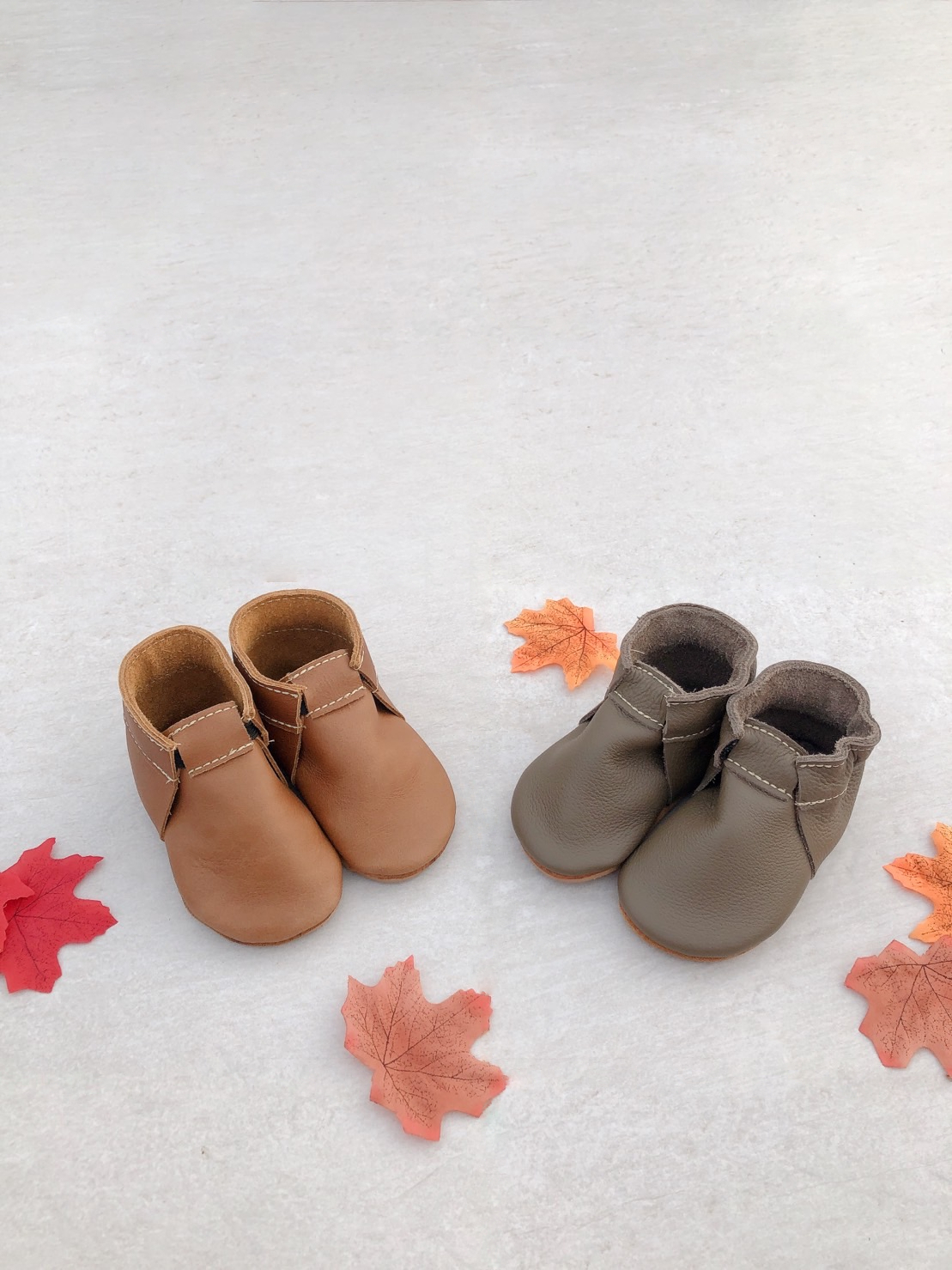 美國Starry Knight Design 真皮百搭小短靴 - Oak, River Rock