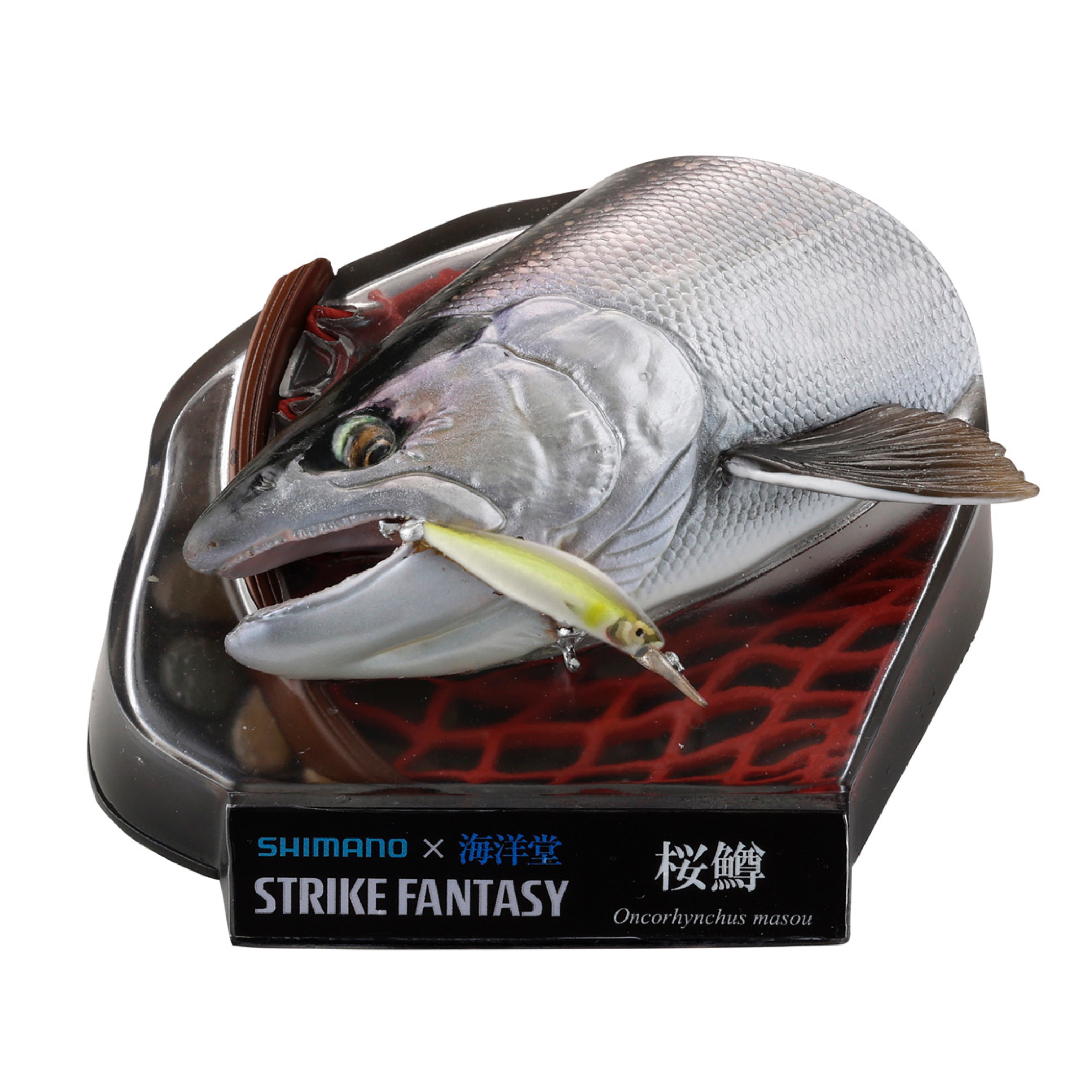 SHIMANO x 海洋堂 Strike Fantasy