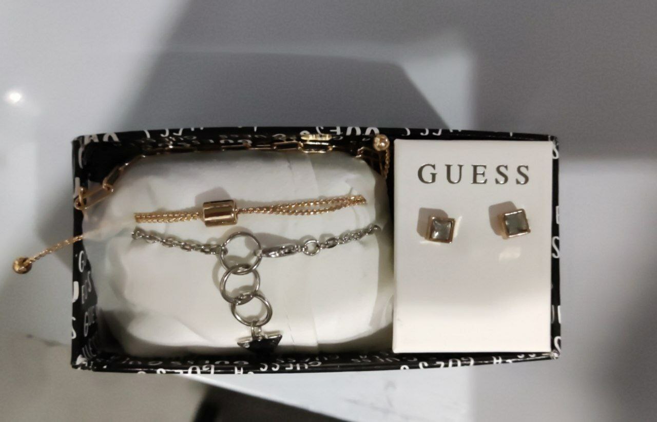 [S] GUESS G1735821 GUESS LOGO BRACELET BOX SET, 748838773696 (SGU213)