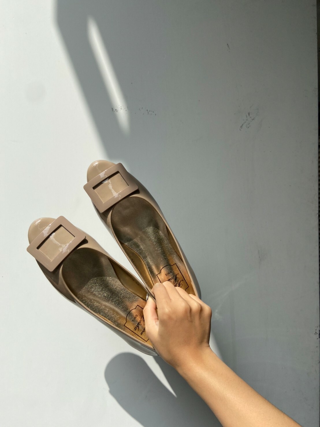 漆皮方釦平底休閒鞋(35-40)(5色)