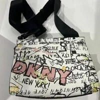 [S] DKNY DANNA CROSSBODY,WHITE, R21EIR03-WTM (SD277)