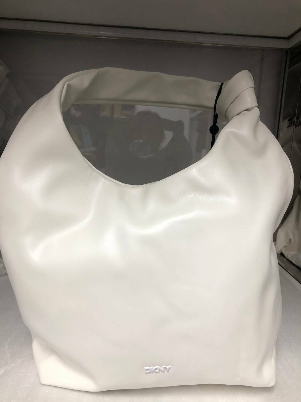 [S] DKNY BUCKET BAG SASHA HOBO,WHITE, 755406398588 (SD280)