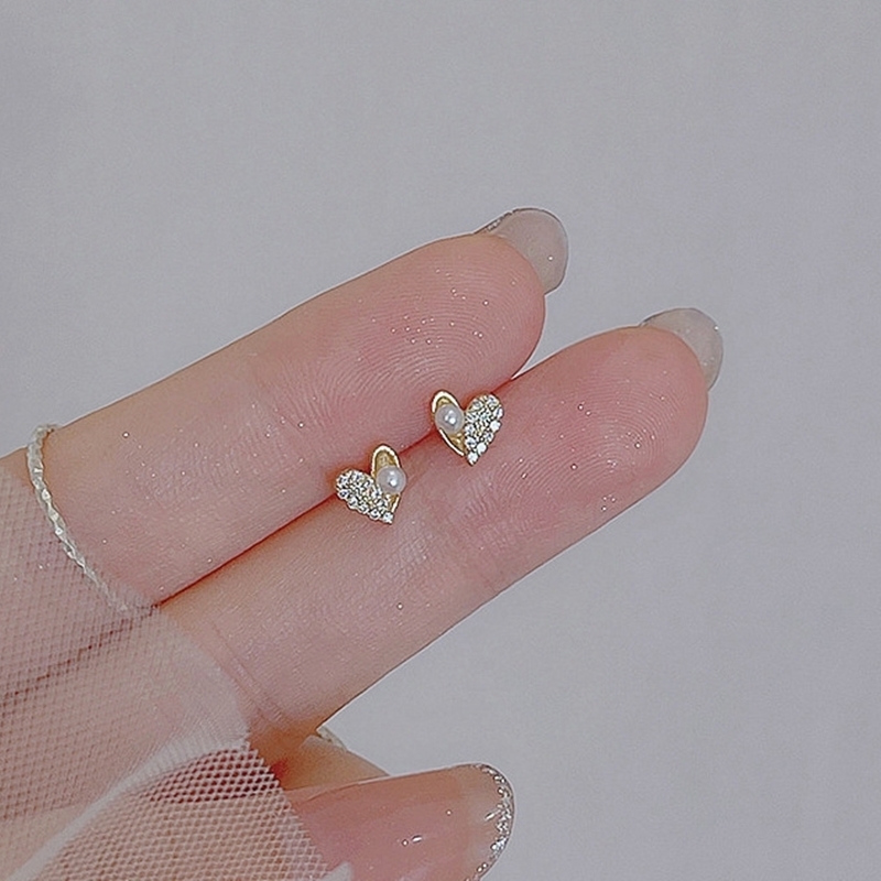 愛心珠鑽迷你耳環
