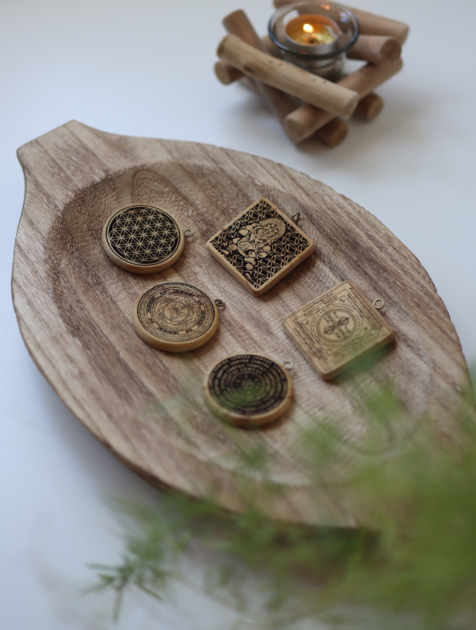 正宗秘魯進口 國寶印加聖木無事牌  印加聖木咒輪吊墜