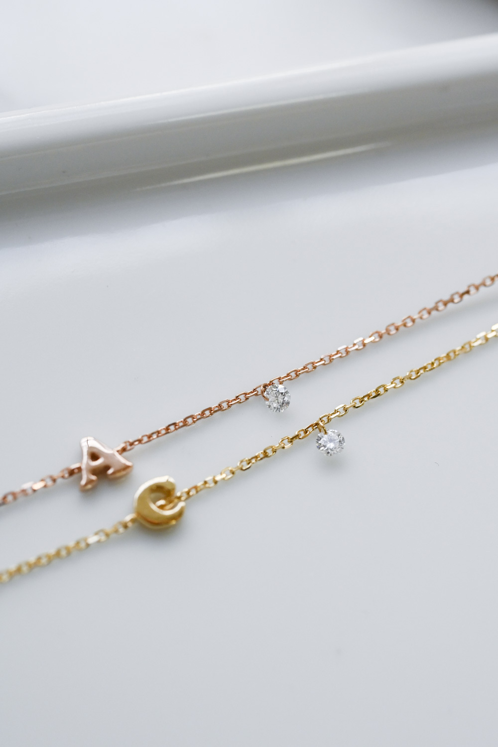 18K Diante Initial & Hanging Diamond Bracelet