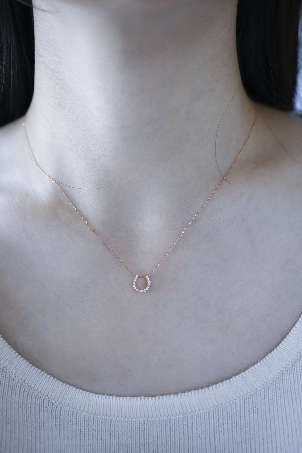 18K Horseshoe Diamond Pendant / Necklace
