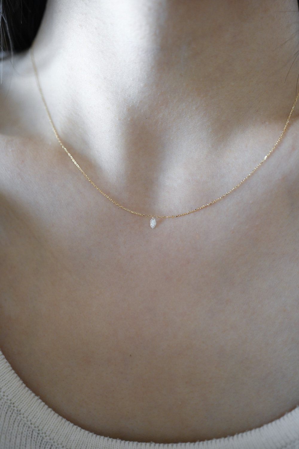 18K Laser Hole Marquise Diamond necklace