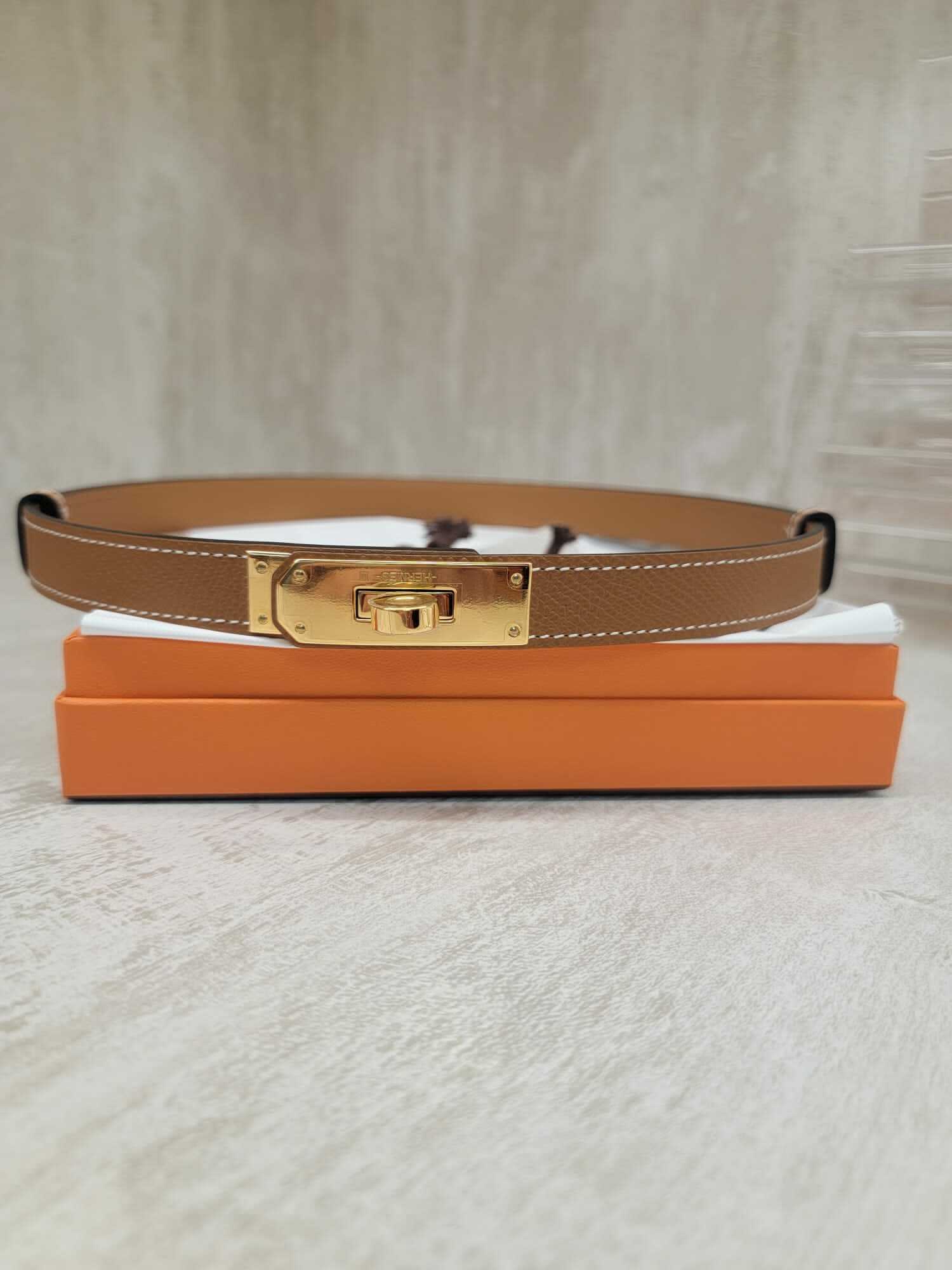 Hermes Kelly belt 金金