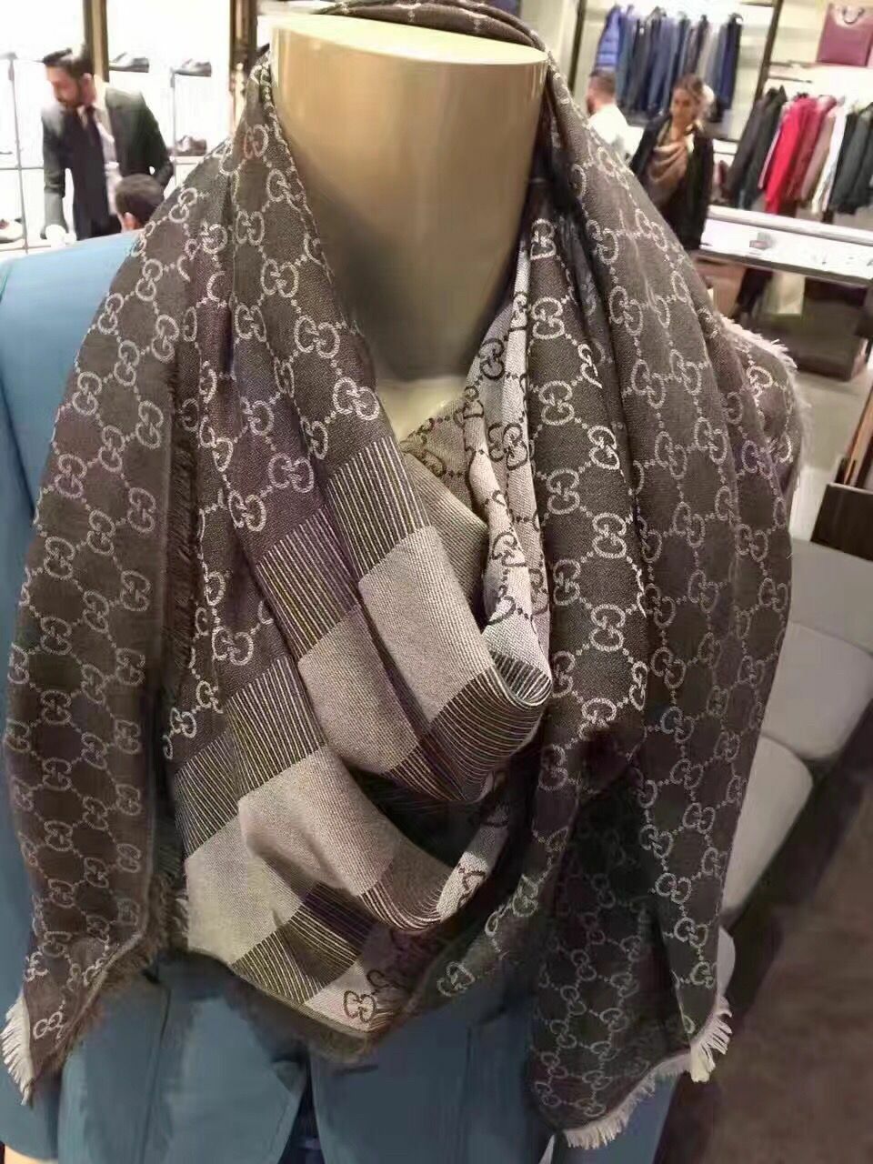 歐美直送 Gucci 經典羊毛頸巾