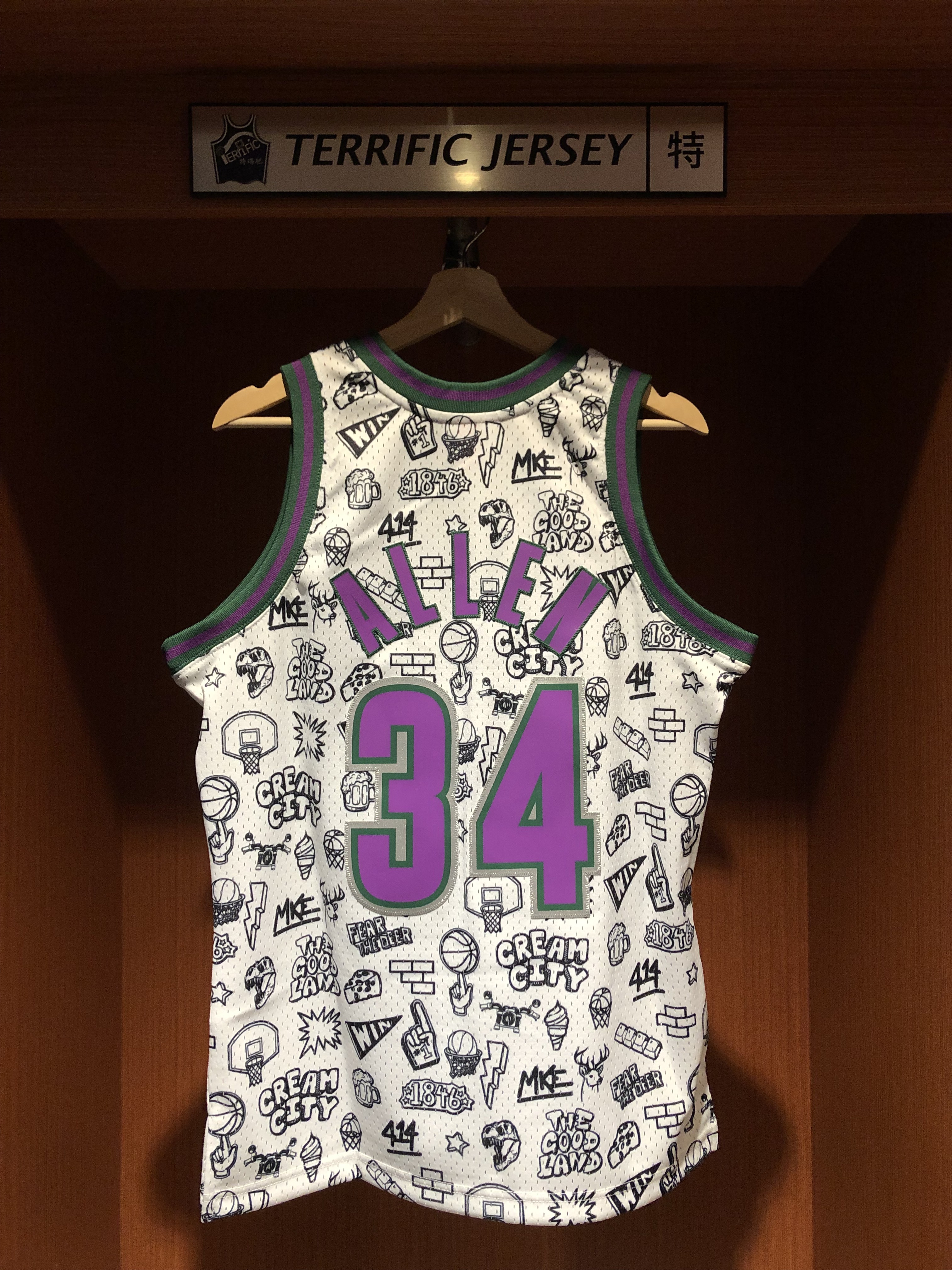 NBA球衣 Ray Allen 密爾瓦基公鹿 塗鴉白 00-01 M&N Swingman G2 球迷版 電繡 全新