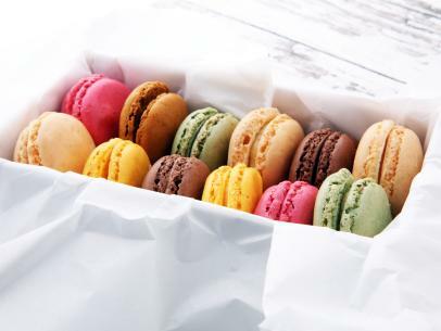 Macaron Sharing Box