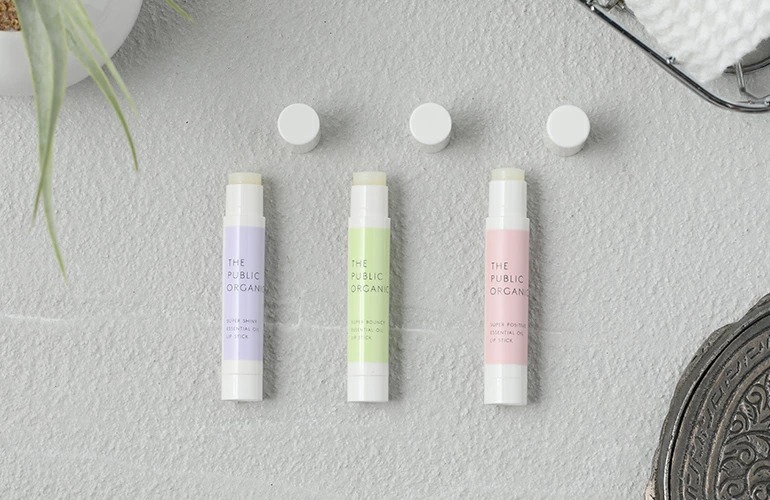 The Public Organic 100%精油調合保濕潤唇膏