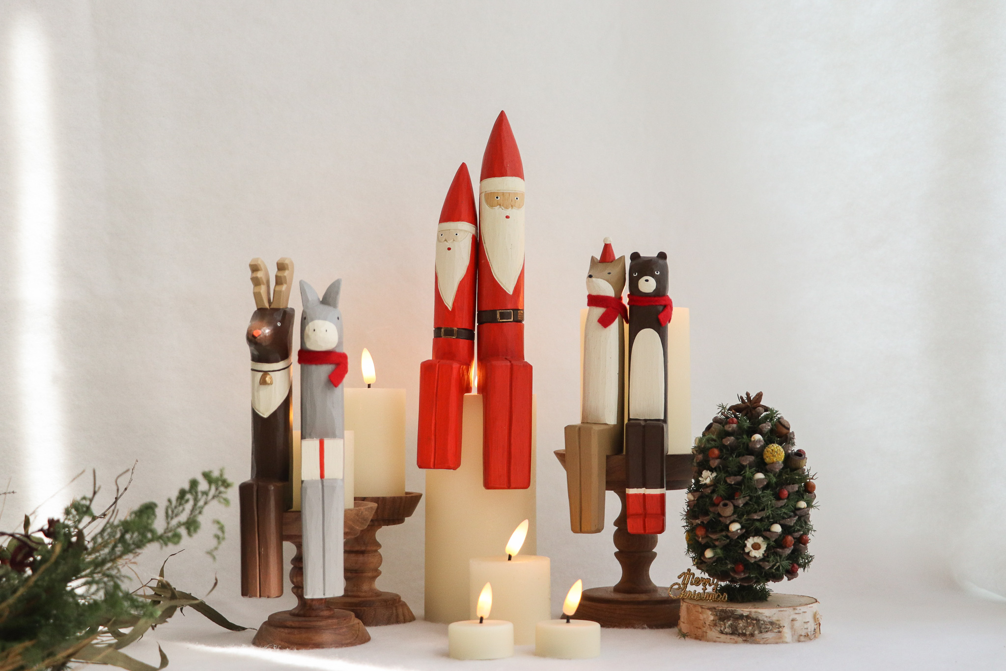 T-lab 聖誕限定 手工雕刻 坐姿 擺飾(單隻販售)