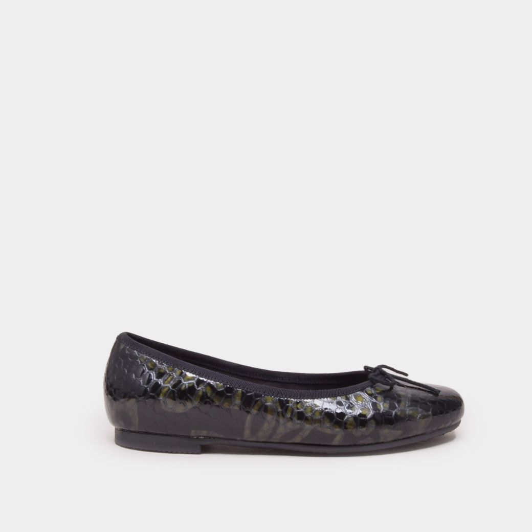 15606  黑水晶 綠花 手工娃娃鞋