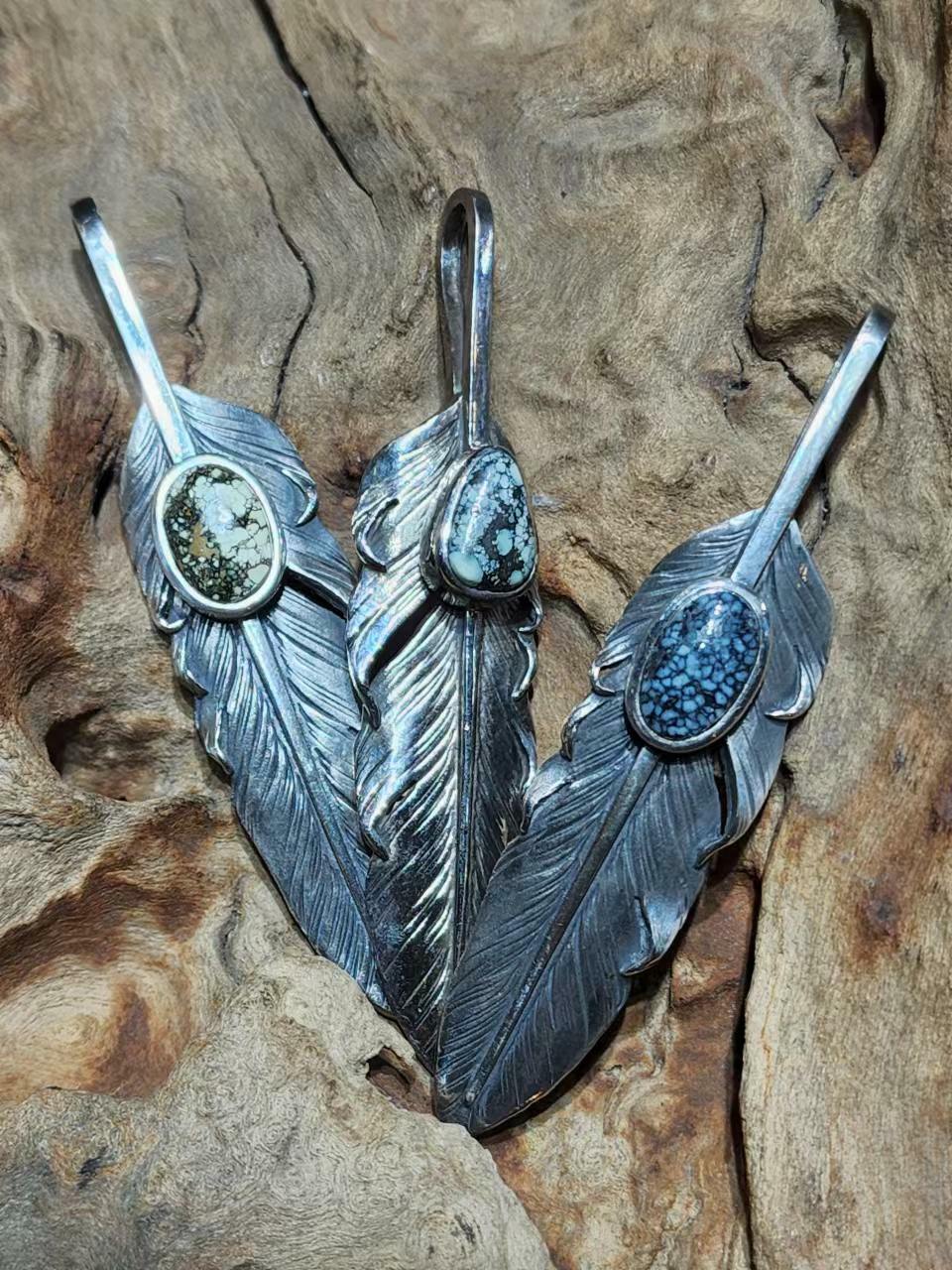 *Black Venom Jewelry-Freedom & Prayer XL(8cm)鑲 Variscite 磷鋁石銀羽。