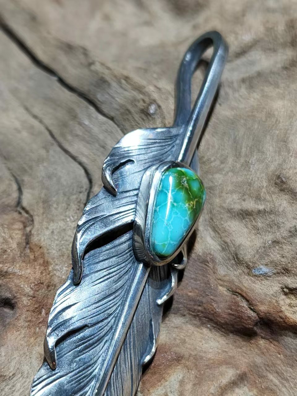 *Black Venom Jewelry-Freedom & Prayer XL(8cm)鑲美國Sonora Gold松石銀羽。