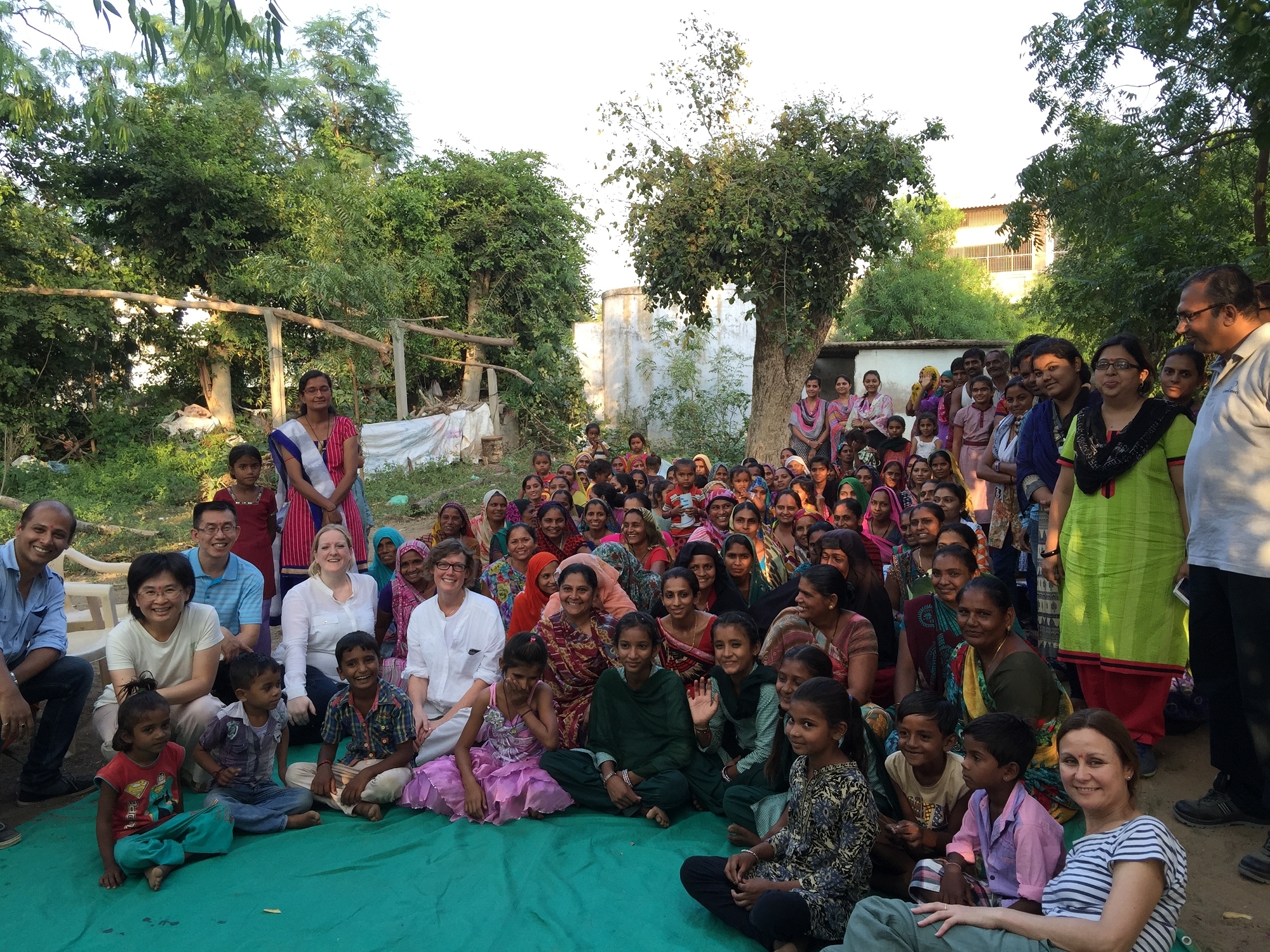 印度棉花田之旅合照