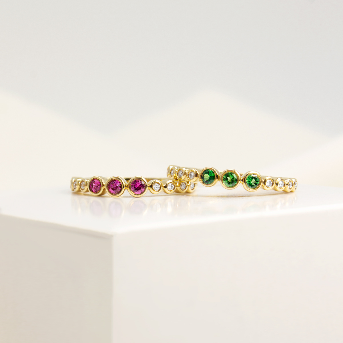 Bubble Dream 紅寶石戒指