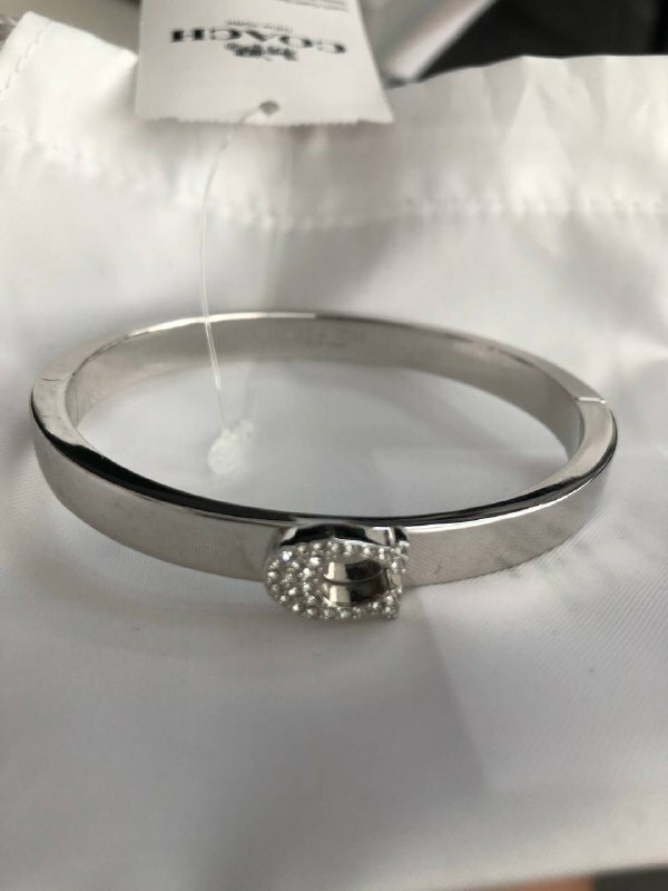 [S] COACH PAVE SIGNATURE HINGED BANGLE,SILVER, 889295375365 (SCO151)