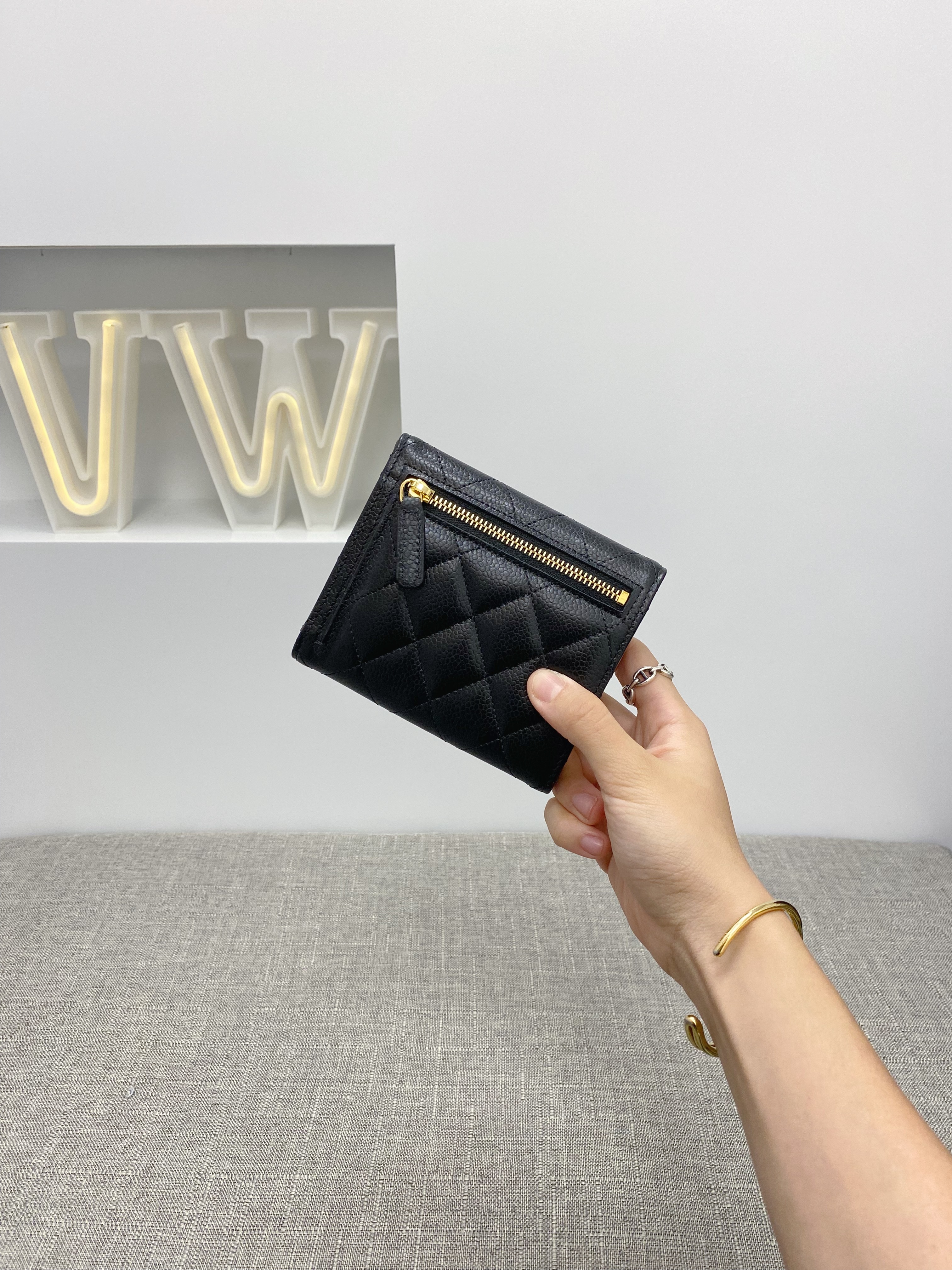 Chanel Classic Small Flap Wallet (AP0231)