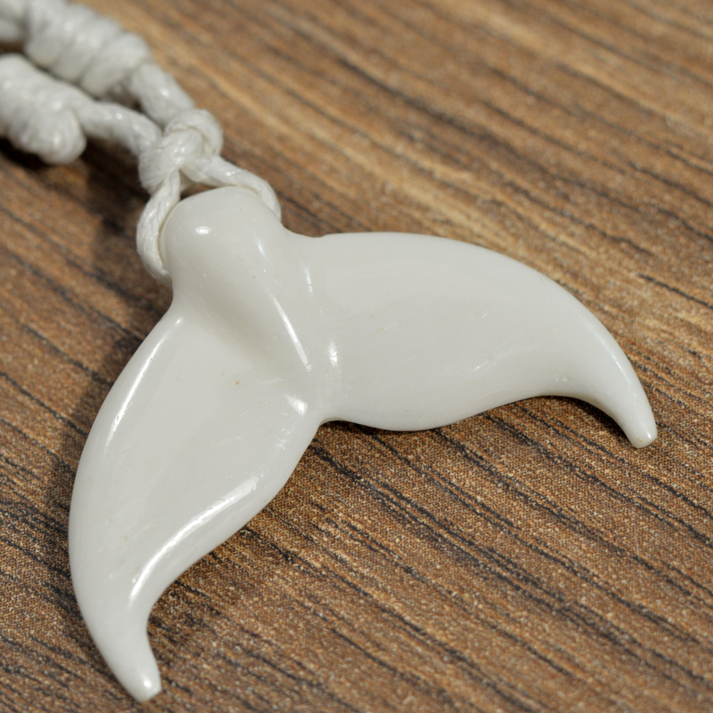 FREEDIVING PLANET - 魚尾造型項鍊 White Bone (象牙白)