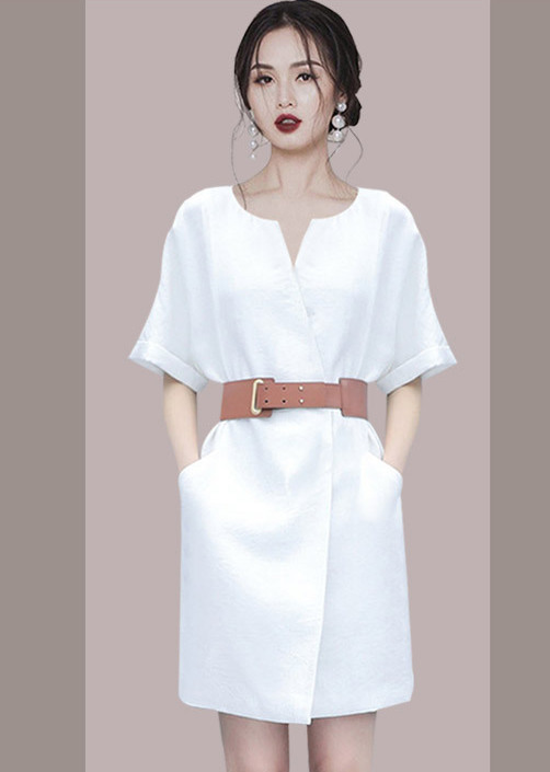 連肩袖V領洋裝(附腰帶)