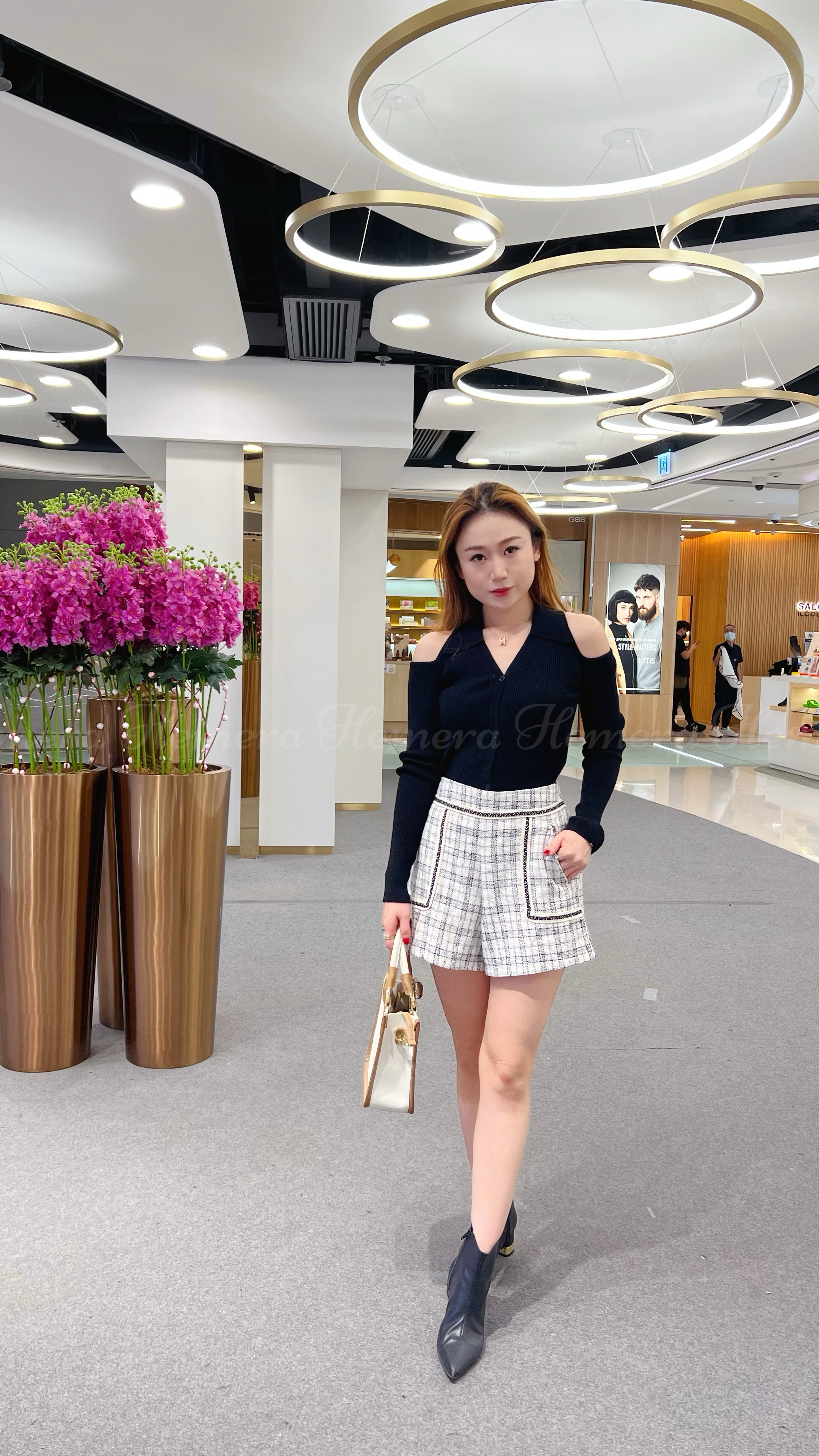 TP22S1038 POLO領露肩針織上身