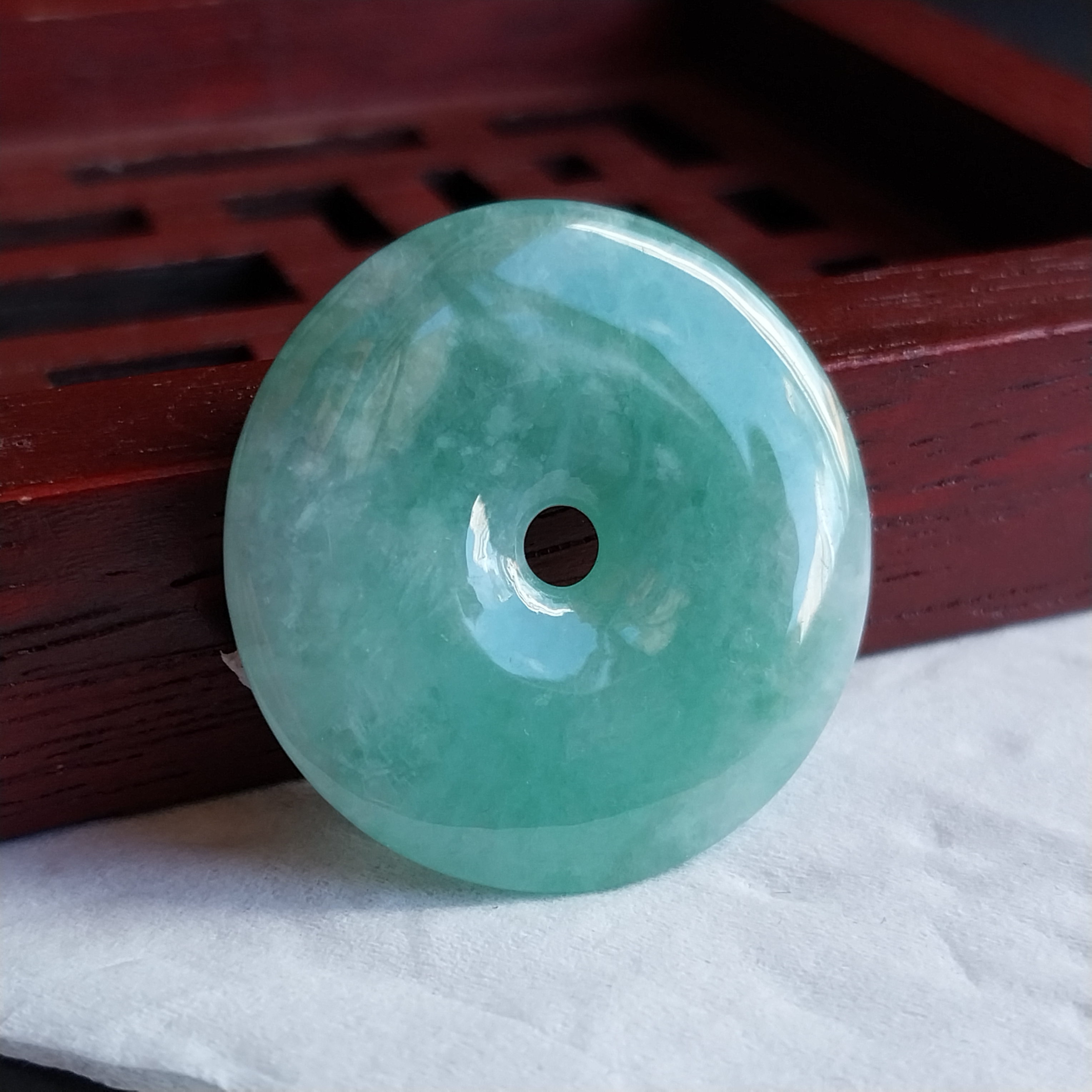 J2065 冰糯飄綠平安扣 (26mm直徑)