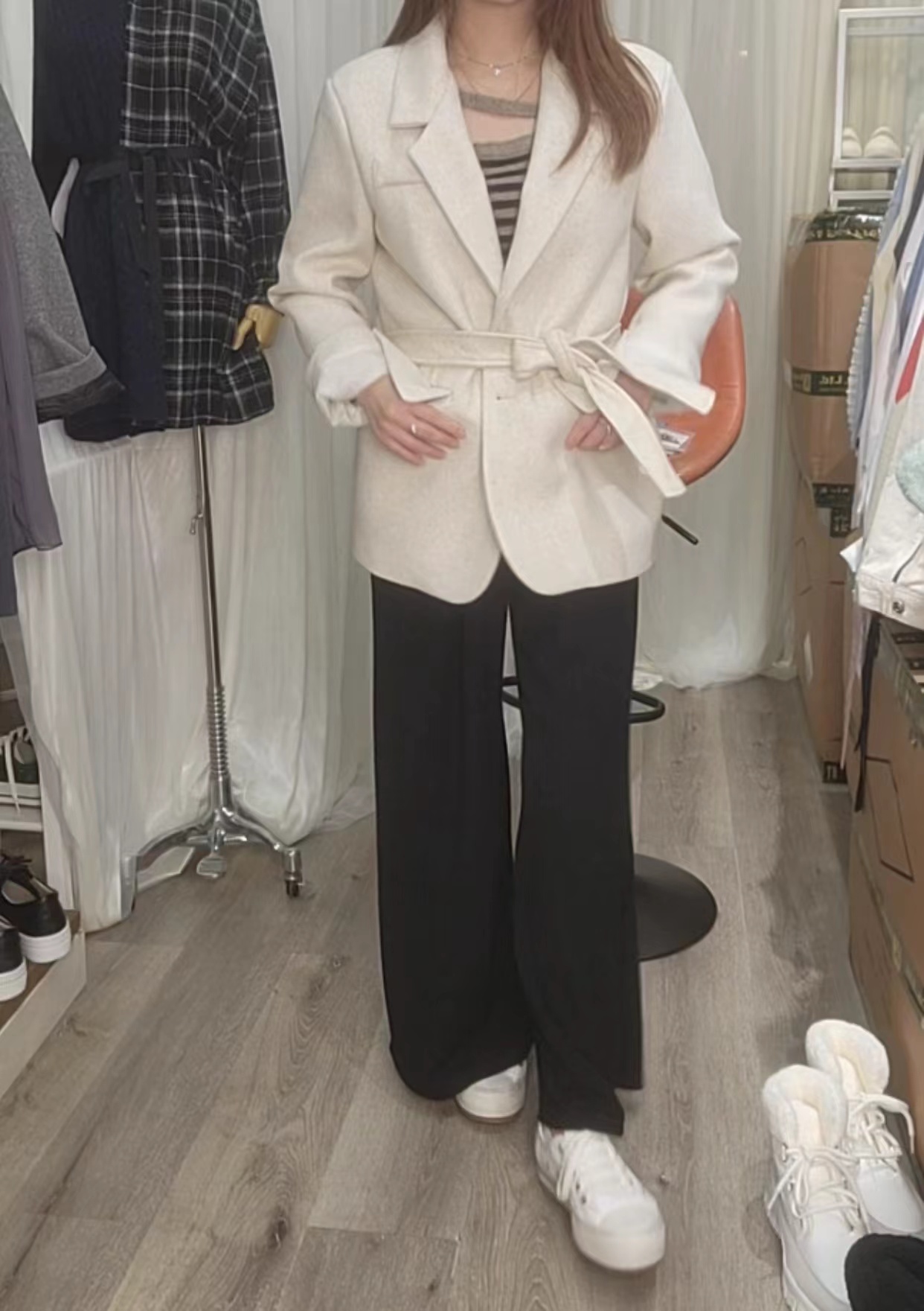 軟軟滑滑顯瘦靚絨外套(99317)