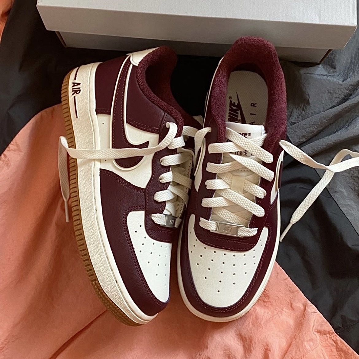 Nike Air Force 1 酒紅焦糖底 紅白 DQ5972-100 / DQ7659-102